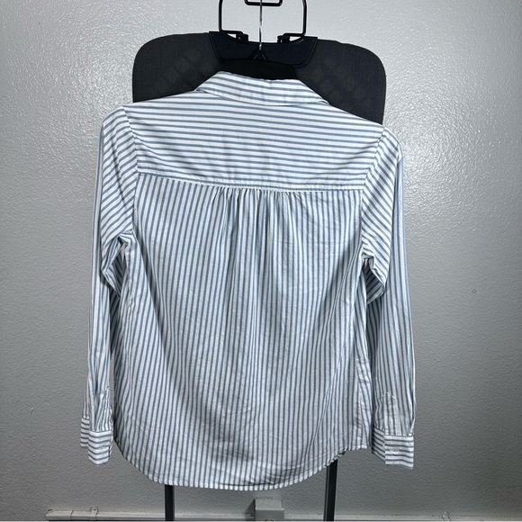 Isabel Maternity by Ingrid & Isabel Blue and White Button Down Shirt - Picture 2 of 6